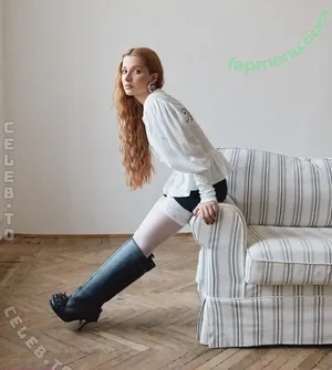 tenderlybae / tenderly / tenderlybaemusic nude photo #0326