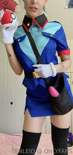 Tenleid nude photo #0254