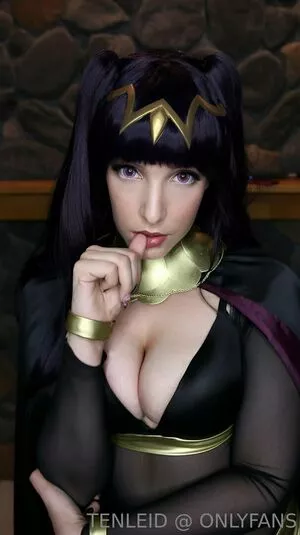 Tenleid nude photo #0325