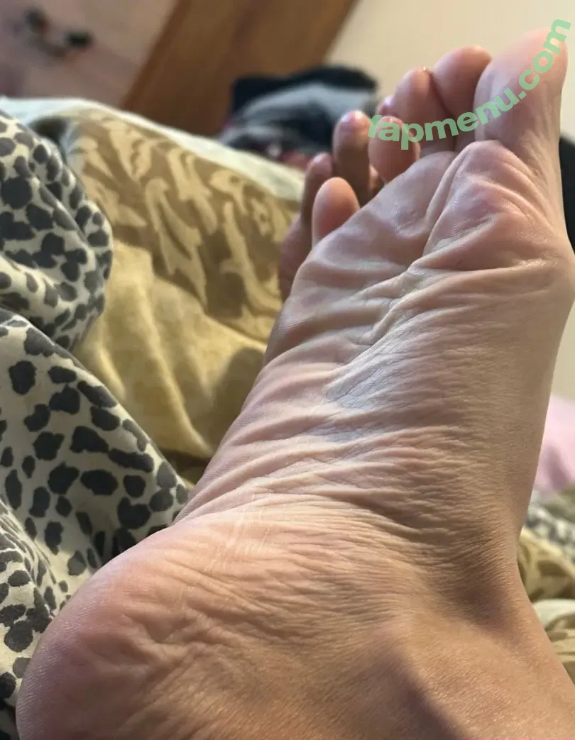 tenlittoes nude photo #0171 (_tenlittletoes_)