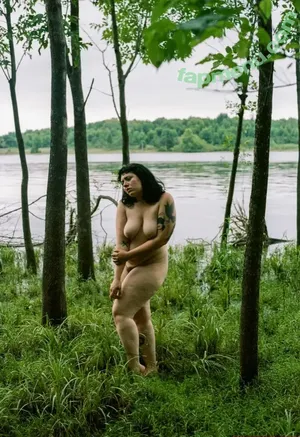  nude photo #0005