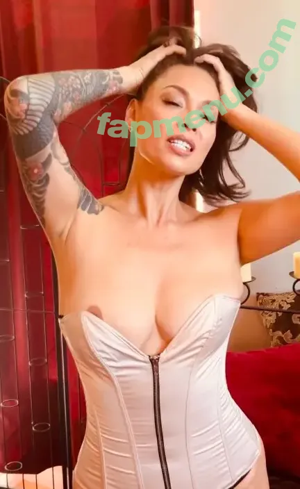 Tera Patrick nude photo #1656 (TERA1PATRICK / bobafettacini / terapatrick / travelwithtera)