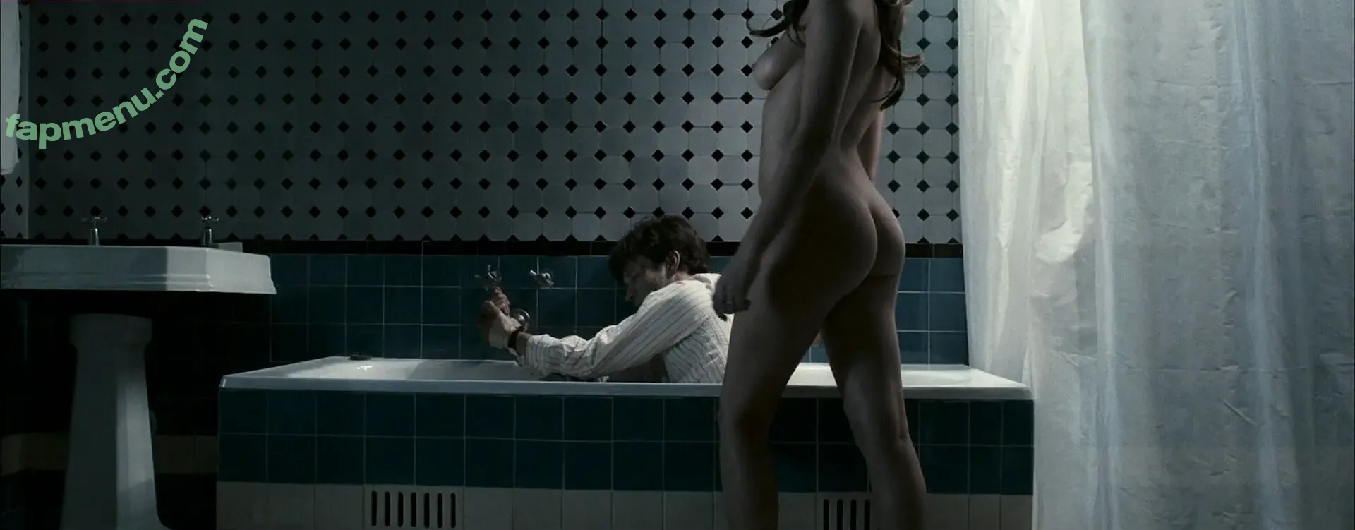 Teresa Palmer nude photo #0022 (teresapalmer)