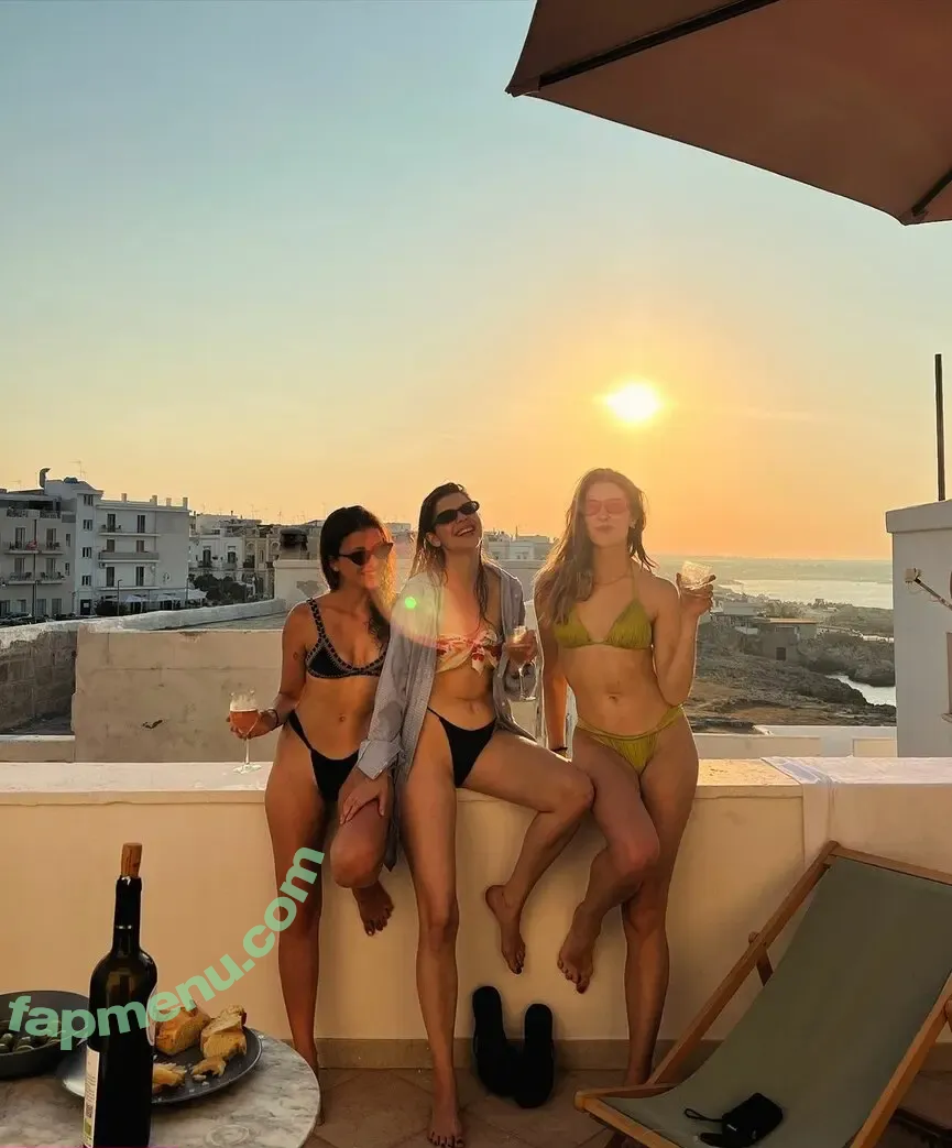 Tereza Hodanova nude photo #0002 (Teri Blitzen / terihodanova)