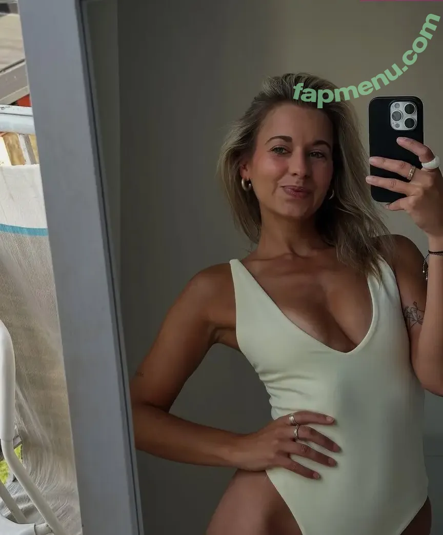Tereza Unzeitigova nude photo #0041 (Tereza Unzeitigova)