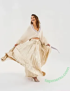 Teri Hatcher / officialterihatcher nude photo #0226