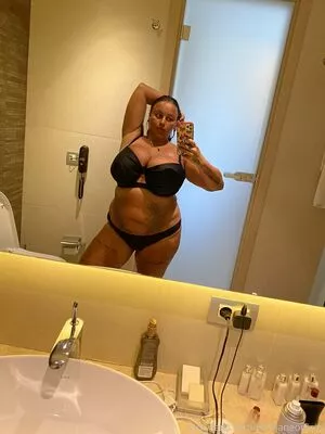 terrijaneofficial / tjglamour_1 nude photo #0241