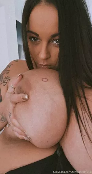 terrijaneofficial / tjglamour_1 nude photo #0385