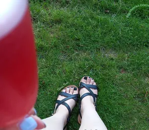 terristoesuk / terris_toes nude photo #0004