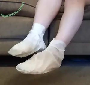 terristoesuk / terris_toes nude photo #0020
