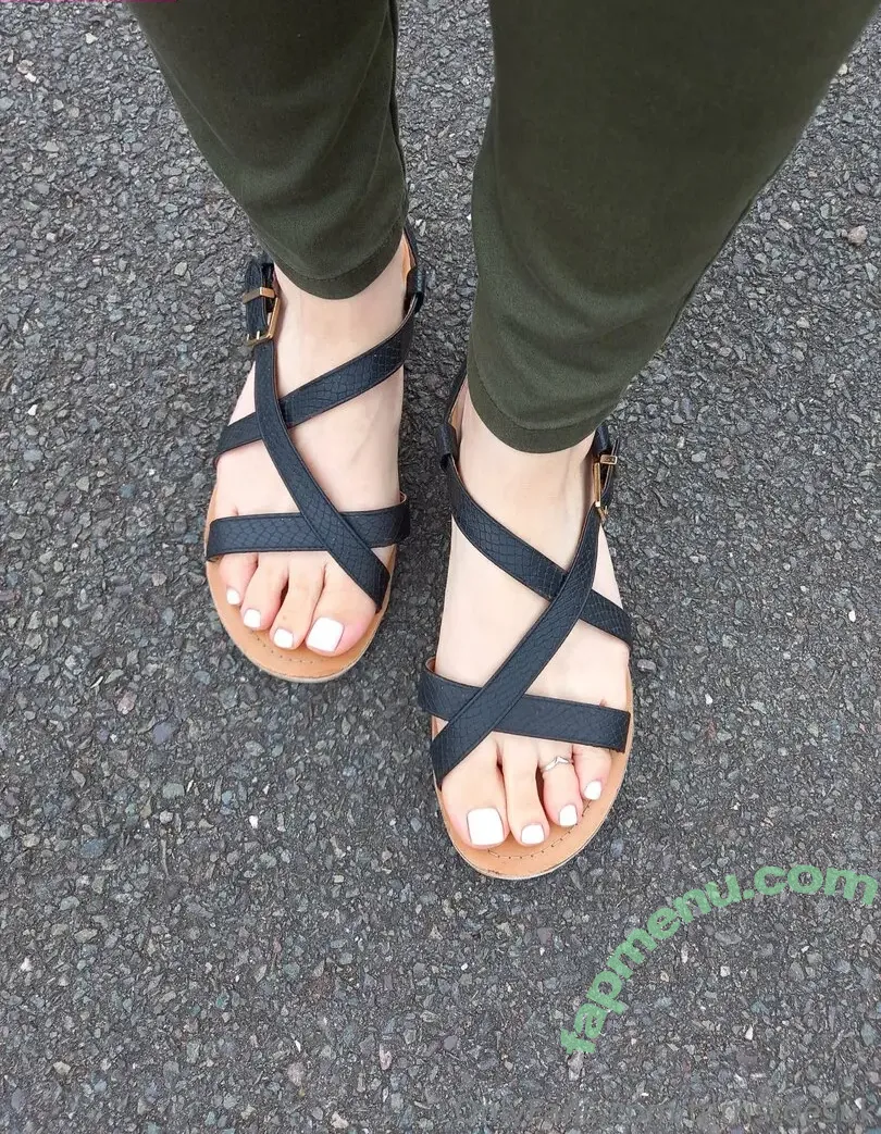terristoesuk nude photo #0036 (terris_toes)