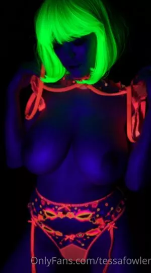 Tessa Fowler / old but gold / tessafowler / tessafowlerxo nude photo #3258