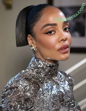 Tessa Thompson / tessamaethompson / tessathompsonx nude photo #0131