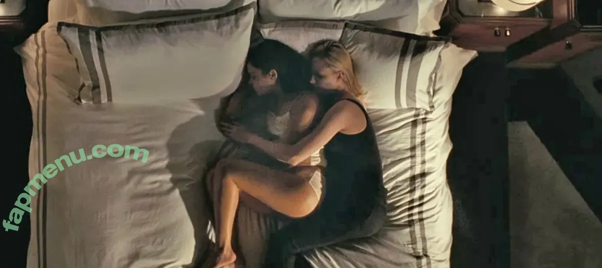 Tessa Thompson nude photo #0102 (tessamaethompson)