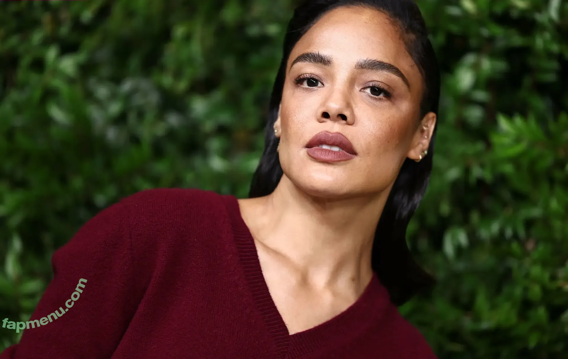 Tessa Thompson nude photo #0157 (tessamaethompson / tessathompsonx)