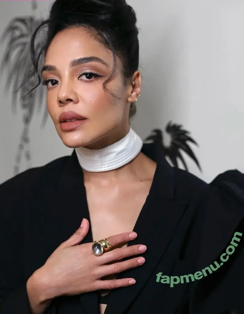 Tessa Thompson nude photo #0166 (tessamaethompson / tessathompsonx)