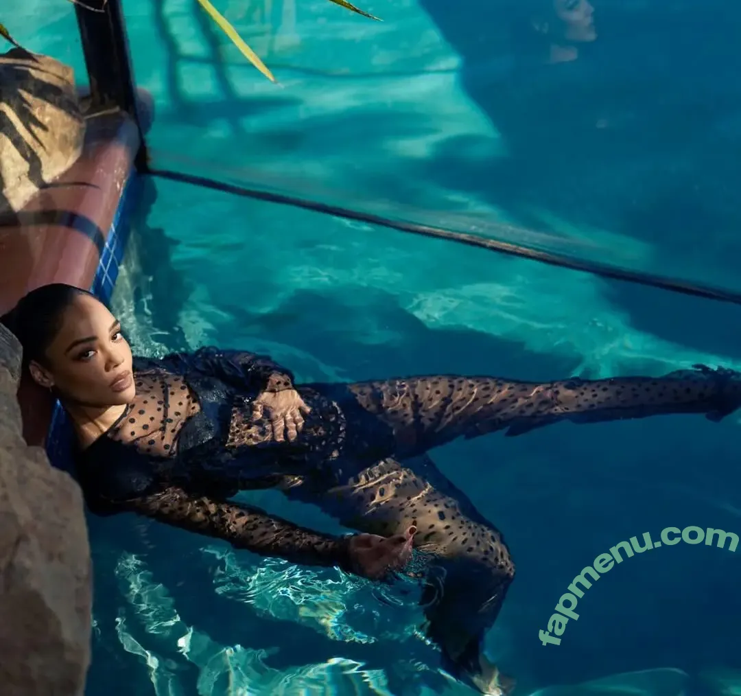 Tessa Thompson nude photo #0197 (tessamaethompson / tessathompsonx)