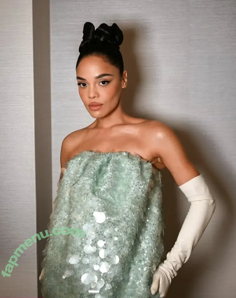 Tessa Thompson nude photo #0207 (tessamaethompson / tessathompsonx)