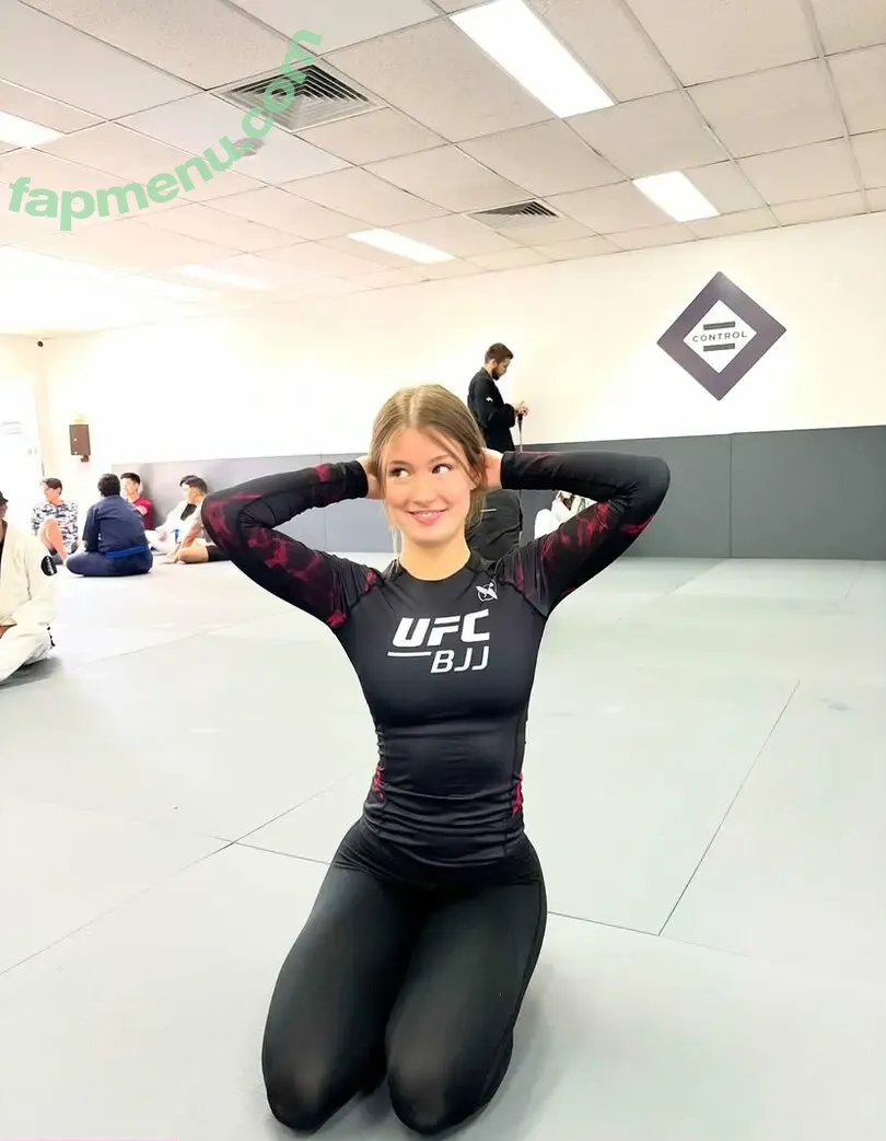 tessbjj nude photo #0004 (Tess McComish / tessatan)