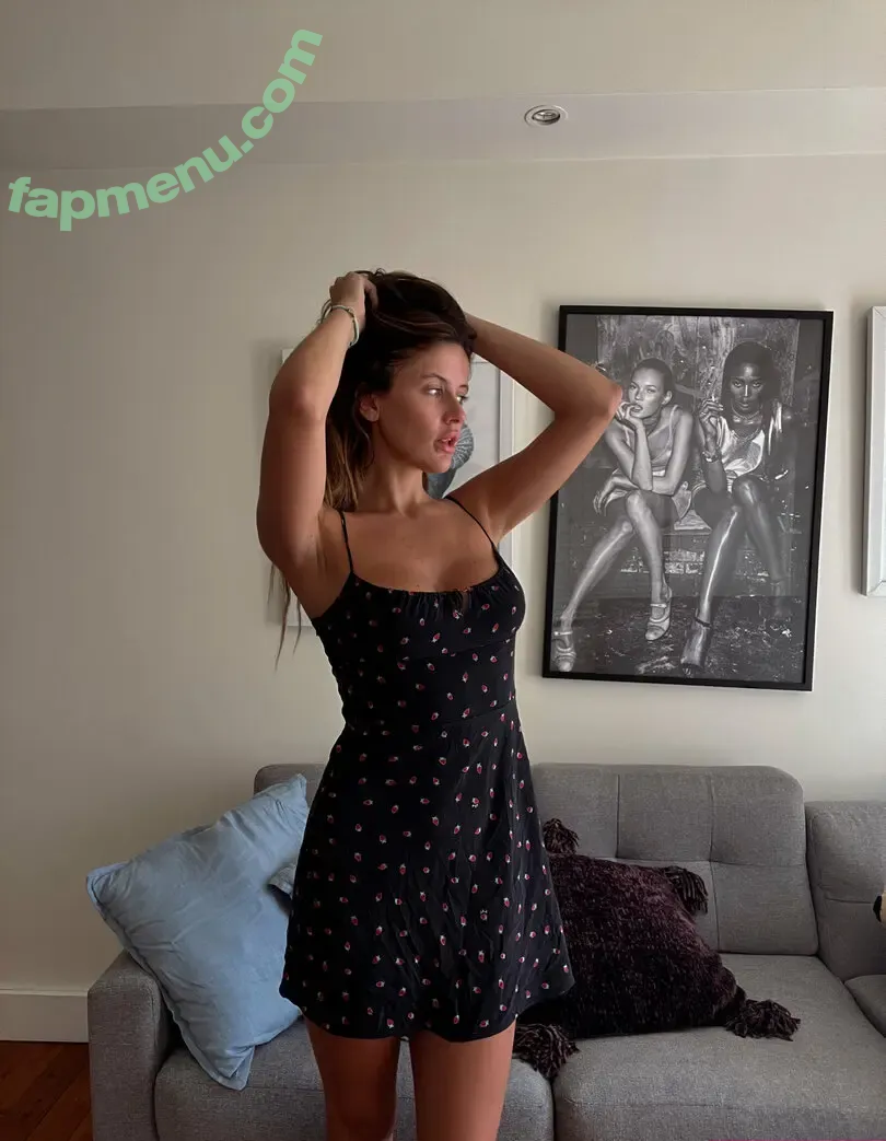 tesscb nude photo #0030 (tesscb)