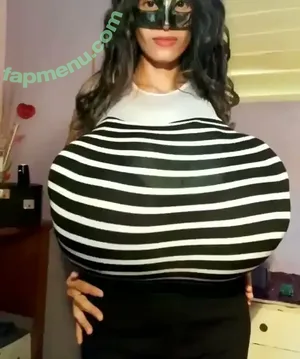  nude photo #0002