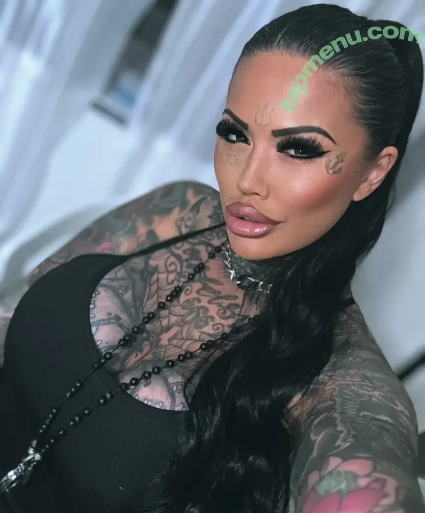 teufelsweib666 nude photo #0004 (catherine_teufelsweib_666)