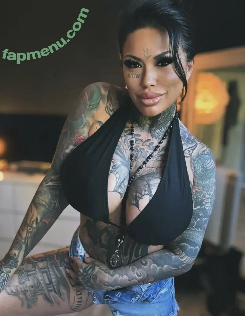 teufelsweib666 nude photo #0005 (catherine_teufelsweib_666)
