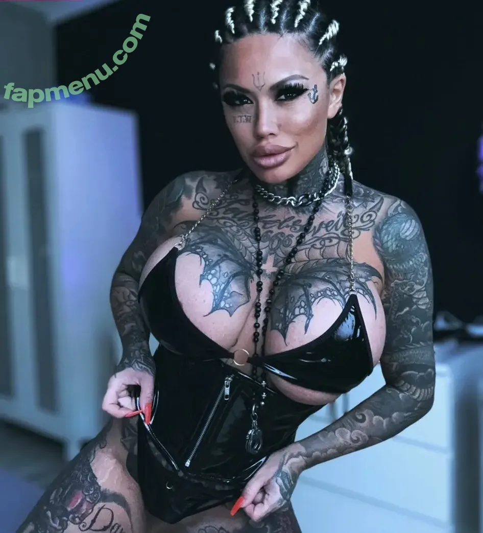 teufelsweib666 nude photo #0006 (catherine_teufelsweib_666)