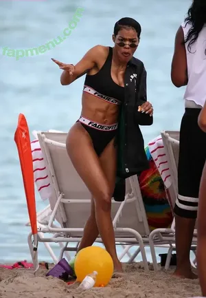 Teyana Taylor / TEYANATAYLOR nude photo #0286