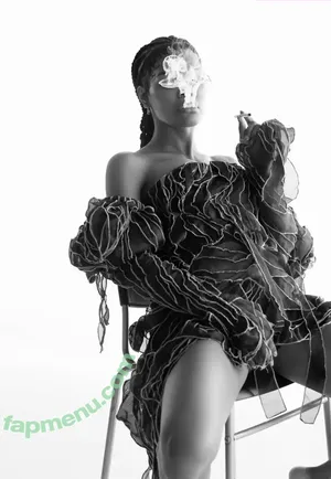 Teyana Taylor / TEYANATAYLOR nude photo #0327