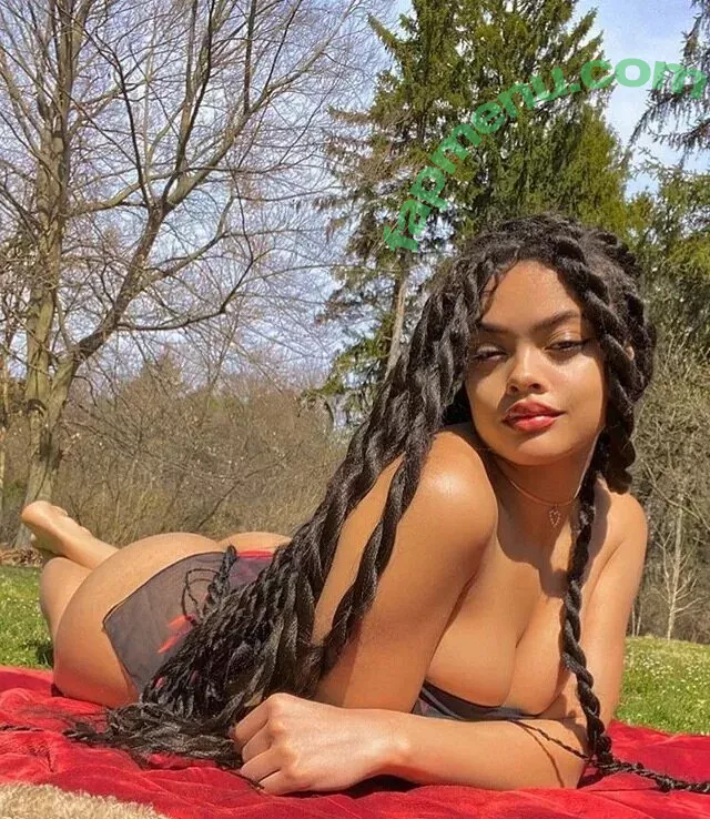 Teyana Taylor nude photo #0053 (TEYANATAYLOR / throatgoddessxx)