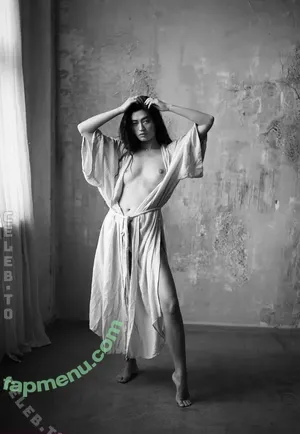 Tezz Tran / Tezztranphotography / bosatezz / tezztran nude photo #0192