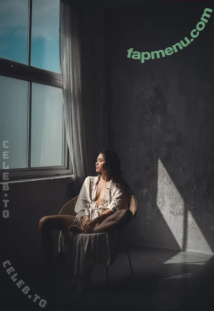 Tezz Tran nude photo #0198 (Tezztranphotography / bosatezz / tezztran)