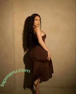 Thailiian / Jennifer Tran nude photo #0272