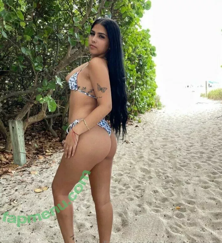 Thalia Rodriguez nude photo #0043 (thaliaxrodriguez / thalii_13_oficial)