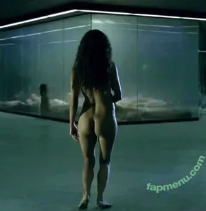 Thandie Newton / ThandiweNewton / thanddd nude photo #0151