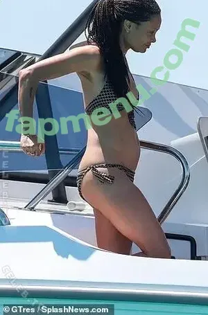 Thandie Newton / ThandiweNewton / dropitlikeitstot / thandiwe.newton nude photo #0164