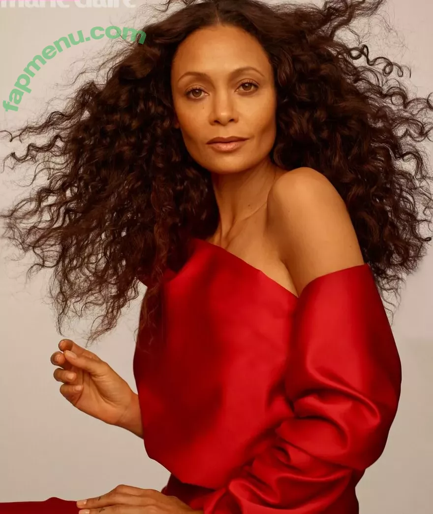 Thandie Newton nude photo #0031 (ThandiweNewton / dropitlikeitstot)