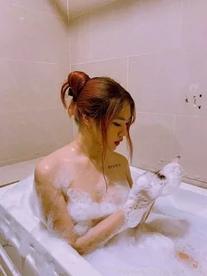 Thanh Nhen / nhennhensohott / th.nhen nude photo #0006