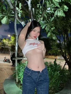 Thanh Nhen / nhennhensohott / th.nhen nude photo #0019