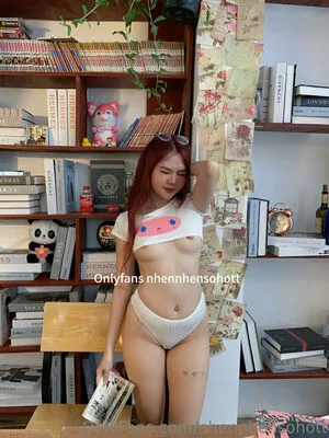 Thanh Nhen / nhennhensohott / th.nhen nude photo #0330