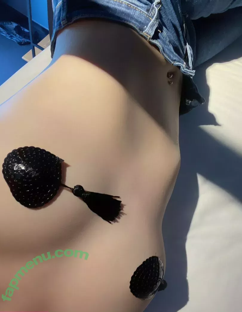Thanh Nhen nude photo #0025 (nhennhensohott / th.nhen)