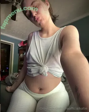 thaofficialkatie / thaofficial_katy nude photo #0002