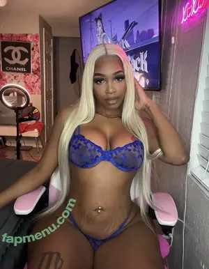 tharealglamxperienc / tharealmg nude photo #0068