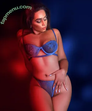 Tharushi Rathnayake / tharushi7601 nude photo #0006