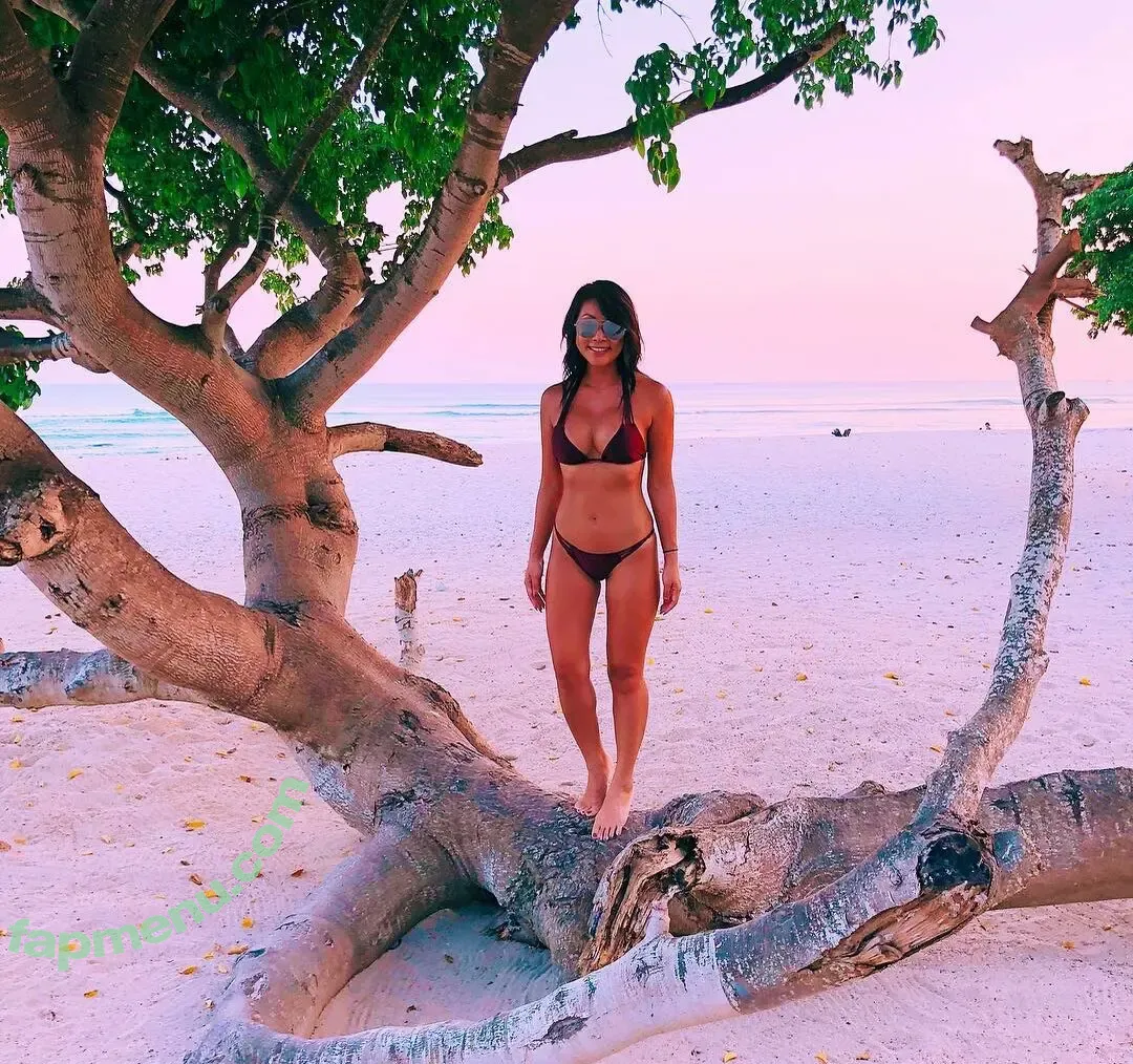 That Jenn Girl nude photo #0015 (Jennifer Chiu / jenn_l / thatjenngirl / thatjennngirl)