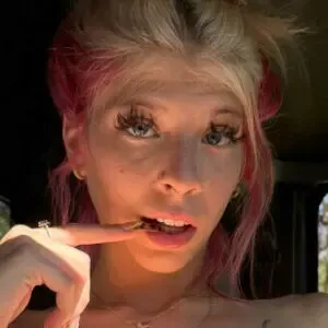 That111cancerr / 111xprincess / callibaby / that111cancer nude photo #0010