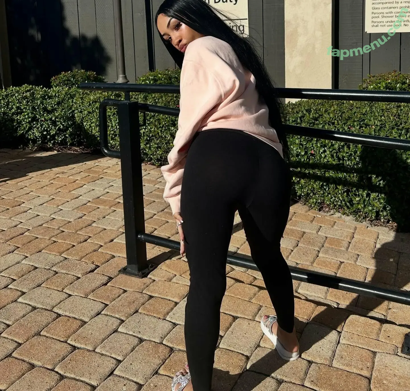 that5star304 nude photo #0022 (5star_.liah)