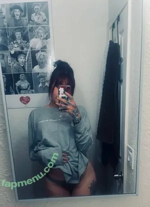  nude photo #0004
