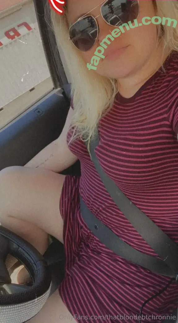thatblondebtchronnie nude photo #0012 (thatblondebtchronnie)